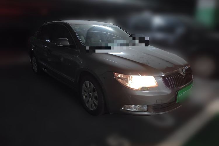Used Skoda Superb 2012 1.8TSI Manual Elegant Edition Front Right 45 Deg
