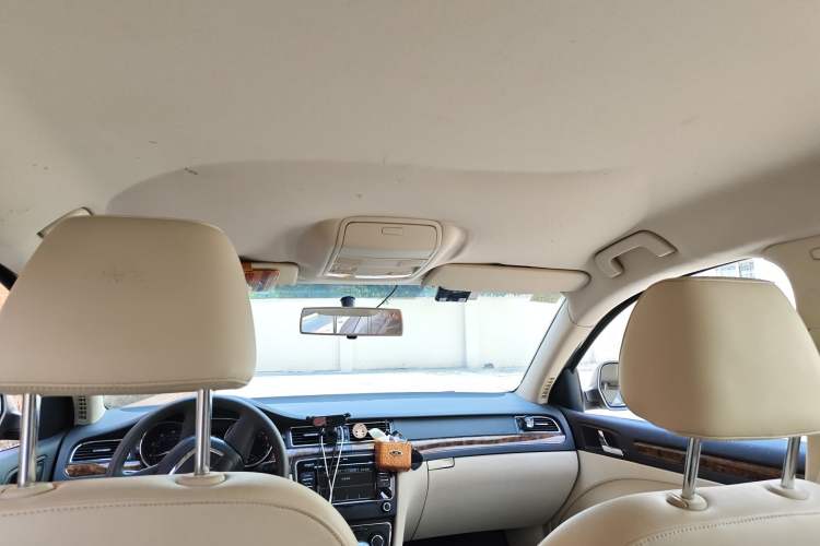 Used Skoda Superb 2012 1.8TSI Manual Elegant Edition Headliner