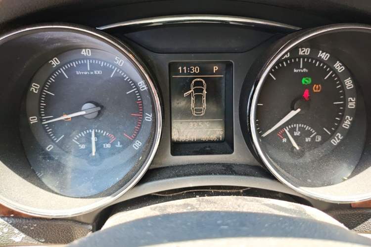 Used Skoda Superb 2012 1.8TSI Automatic Prestige Edition Instrument Cluster