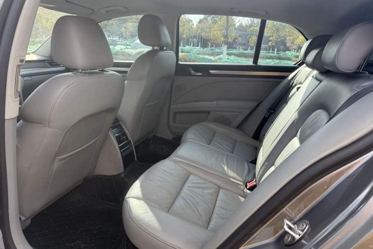 Used Skoda Superb 2012 1.8TSI Automatic Prestige Edition Interior 2