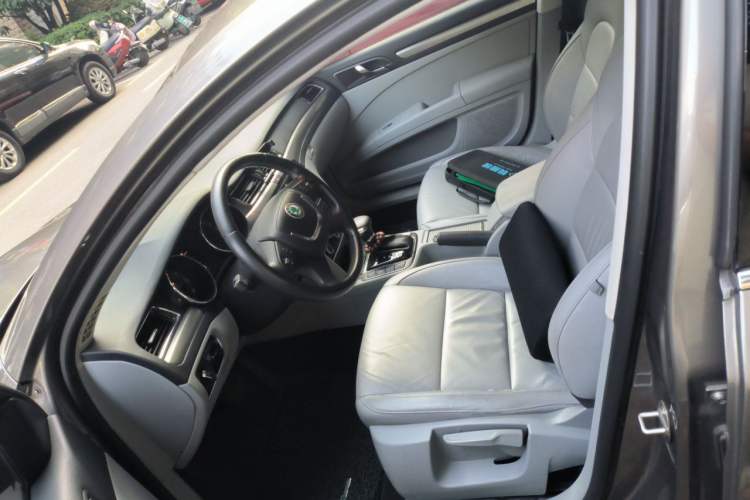 Used Skoda Superb 2012 1.8TSI Automatic Elegant Edition Left Front Seat