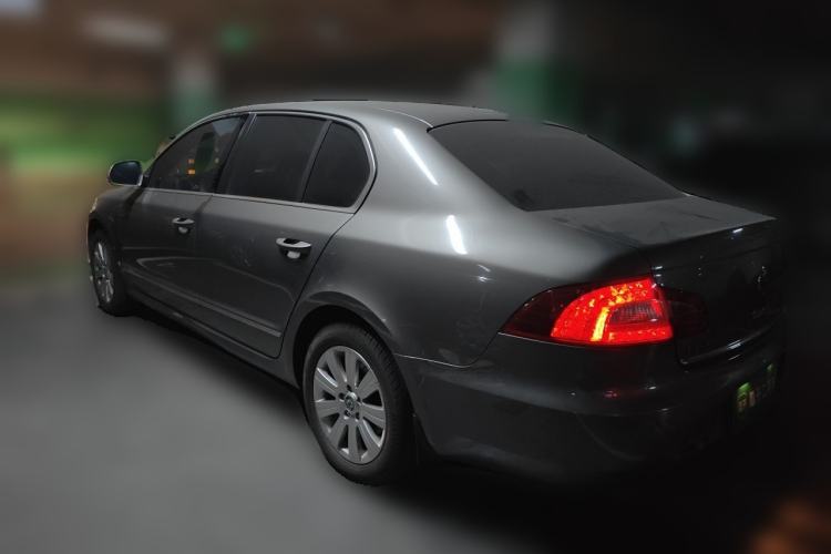 Used Skoda Superb 2012 1.8TSI Manual Elegant Edition Rear Left 45 Deg