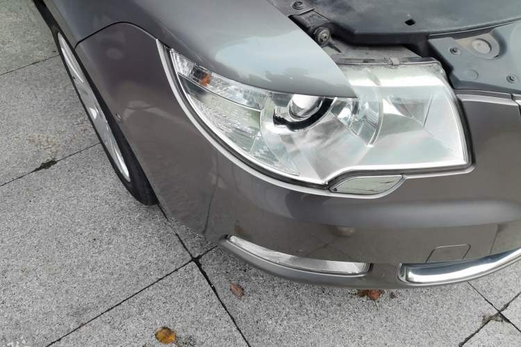Used Skoda Superb 2012 1.8TSI Automatic Prestige Edition Right Front Headlight