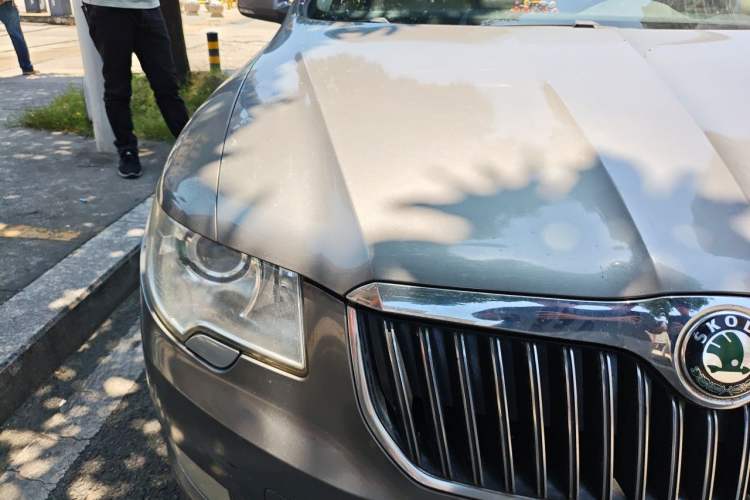 Used Skoda Superb 2012 1.8TSI Automatic Prestige Edition Right Front Headlight