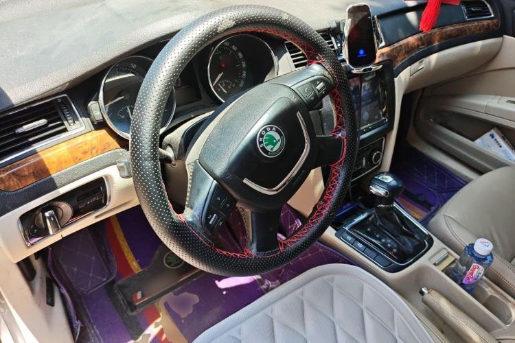 Used Skoda Superb 2012 1.8TSI Automatic Prestige Edition Steering Wheel