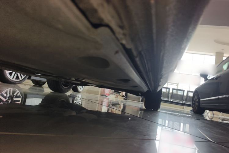 Used Skoda Superb 2012 1.4TSI DSG Elegant Edition Chassis Front Left