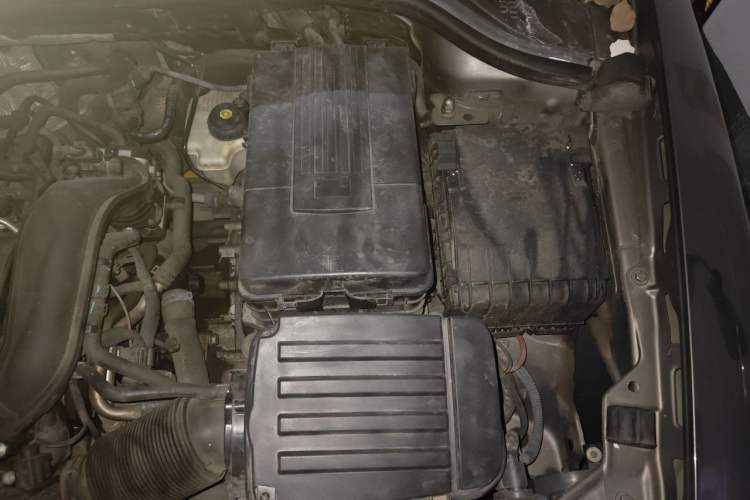 Used Skoda Superb 2012 1.4TSI DSG Zhiya Edition Engine Bay Left