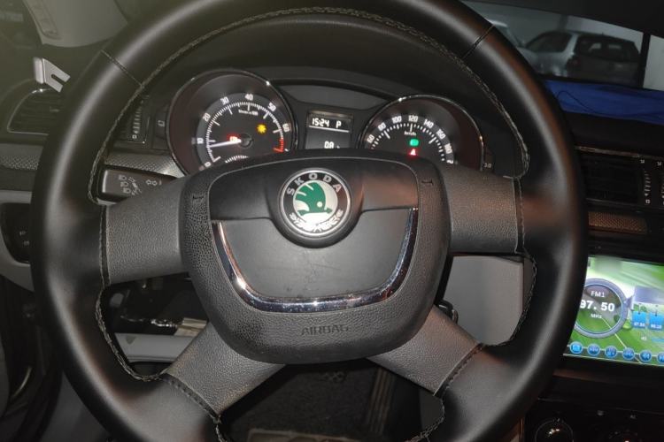 Used Skoda Superb 2012 1.4TSI DSG Zhiya Edition Steering Wheel