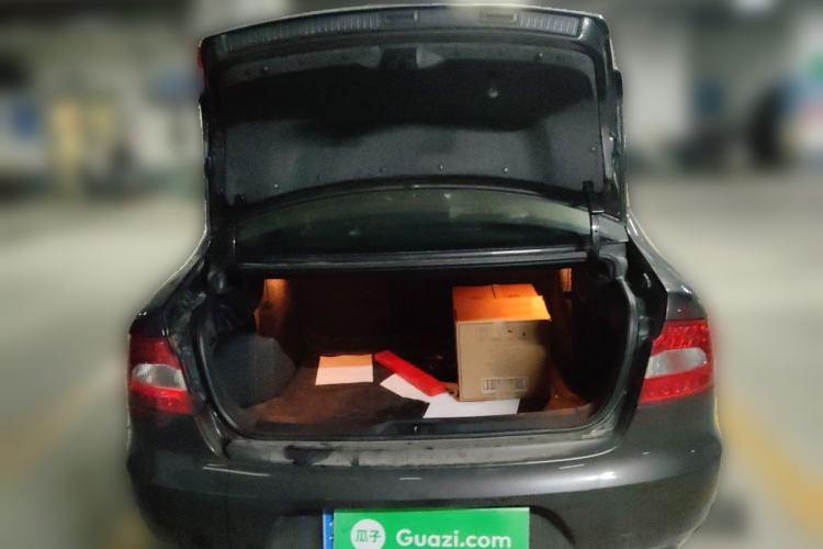 Used Skoda Superb 2012 1.8TSI Automatic Elegant Edition Trunk