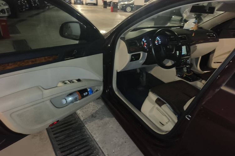Used Skoda Superb 2012 1.8TSI Automatic Elegant Edition Driver Seat
