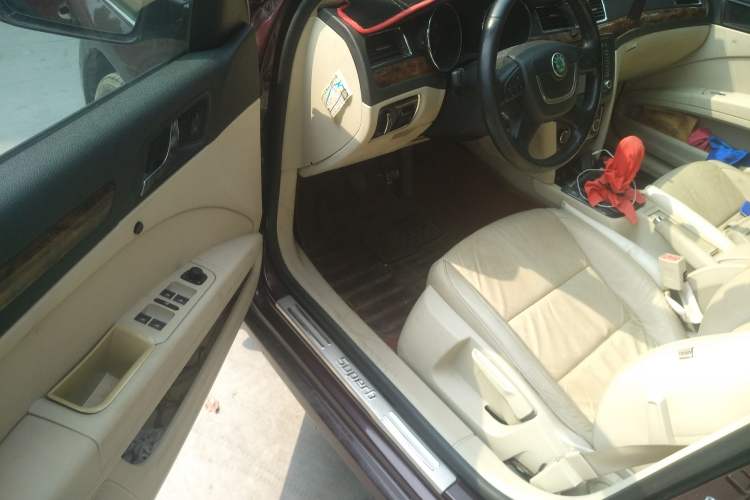 Used Skoda Superb 2012 1.8TSI Manual Elegant Edition Driver Seat