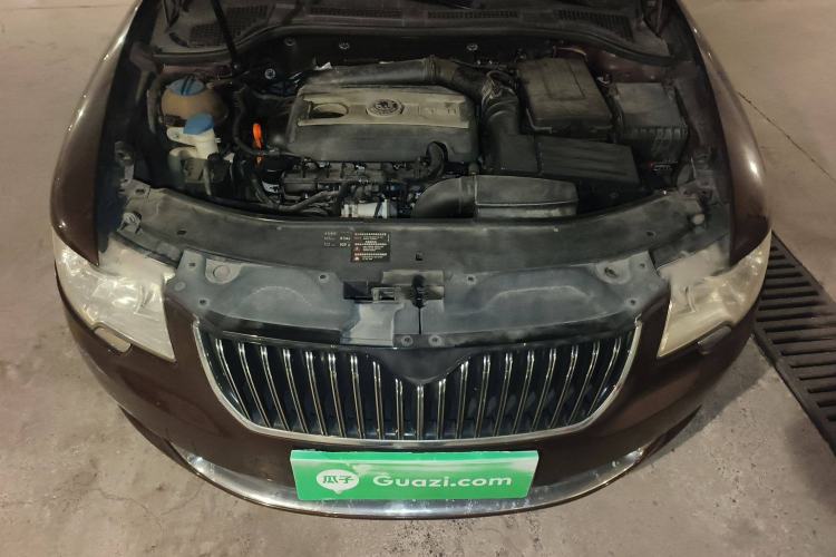 Used Skoda Superb 2012 1.8TSI Automatic Elegant Edition Engine Bay