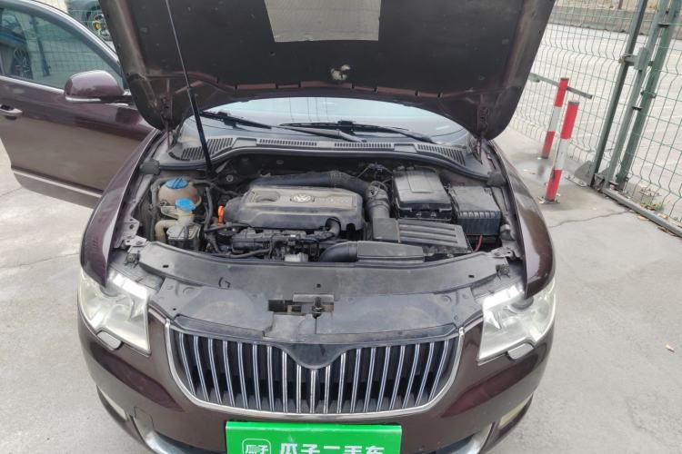 Used Skoda Superb 2012 1.8TSI Automatic Elegant Edition Engine Bay