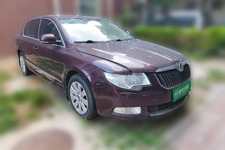 Used Skoda Superb 2012 1.4TSI DSG Elegant Edition Front Right 45 Deg