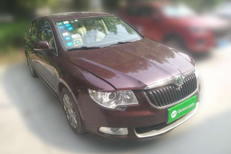 Used Skoda Superb 2012 1.8TSI Manual Elegant Edition Front Right 45 Deg