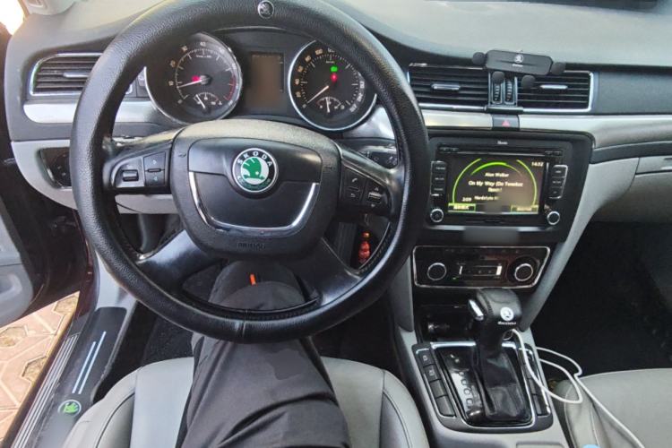 Used Skoda Superb 2012 1.8TSI Automatic Prestige Edition Steering Wheel