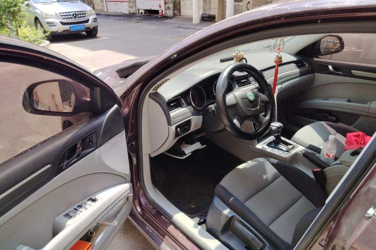 Used Skoda Superb 2012 1.4TSI DSG Zhiya Edition Driver Seat