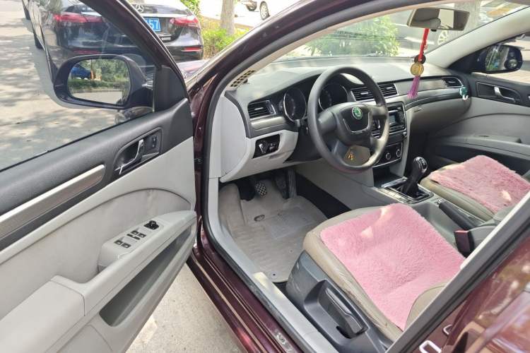 Used Skoda Superb 2012 1.4TSI Manual Zhiya Edition Driver Seat