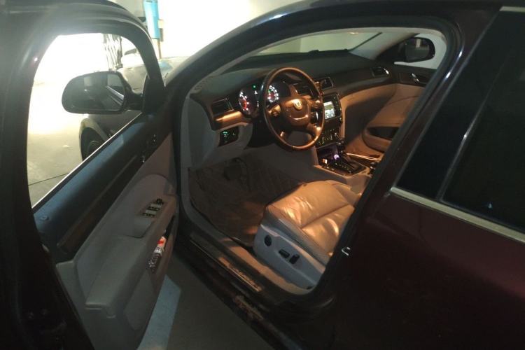 Used Skoda Superb 2012 1.8TSI Automatic Prestige Edition Driver Seat