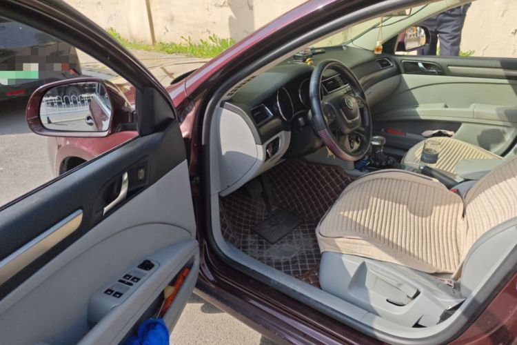 Used Skoda Superb 2012 1.4TSI DSG Elegant Edition Driver Seat