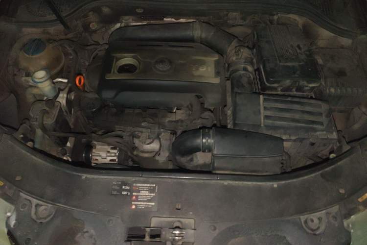 Used Skoda Superb 2012 1.8TSI Automatic Prestige Edition Engine Bay