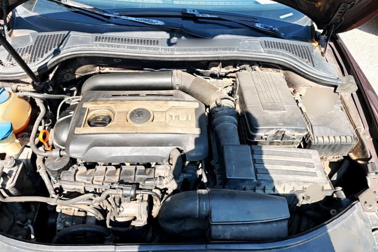 Used Skoda Superb 2012 1.8TSI Automatic Prestige Edition Engine Bay