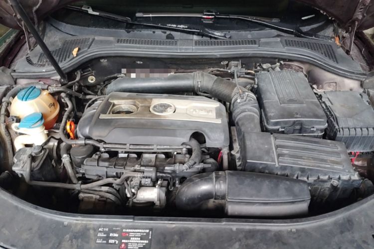 Used Skoda Superb 2012 1.8TSI Automatic Prestige Edition Engine Bay