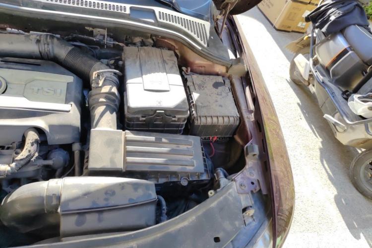 Used Skoda Superb 2012 2.0 TSI Automatic Elegant Edition Engine Bay Left