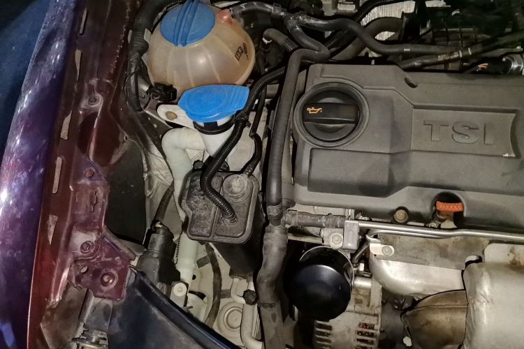 Used Skoda Superb 2012 1.4TSI DSG Elegant Edition Engine Bay Right