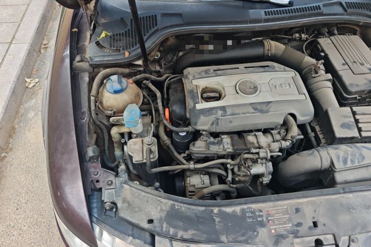 Used Skoda Superb 2012 1.8TSI Automatic Elegant Edition Engine Bay Right