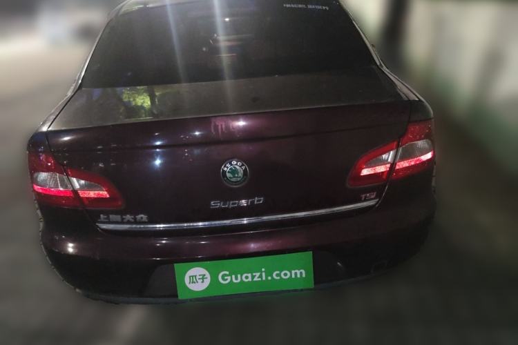 Used Skoda Superb 2012 2.0 TSI Automatic Luxury Edition Exterior 4