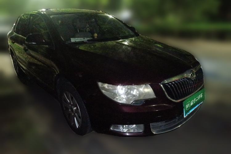 Used Skoda Superb 2012 1.4TSI DSG Elegant Edition Front Right 45 Deg