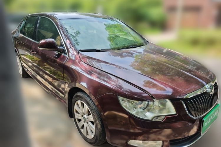 Used Skoda Superb 2012 1.8TSI Automatic Prestige Edition Front Right 45 Deg