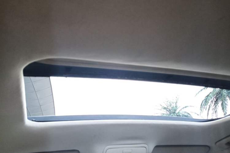 Used Skoda Superb 2012 1.8TSI Manual Elegant Edition Headliner