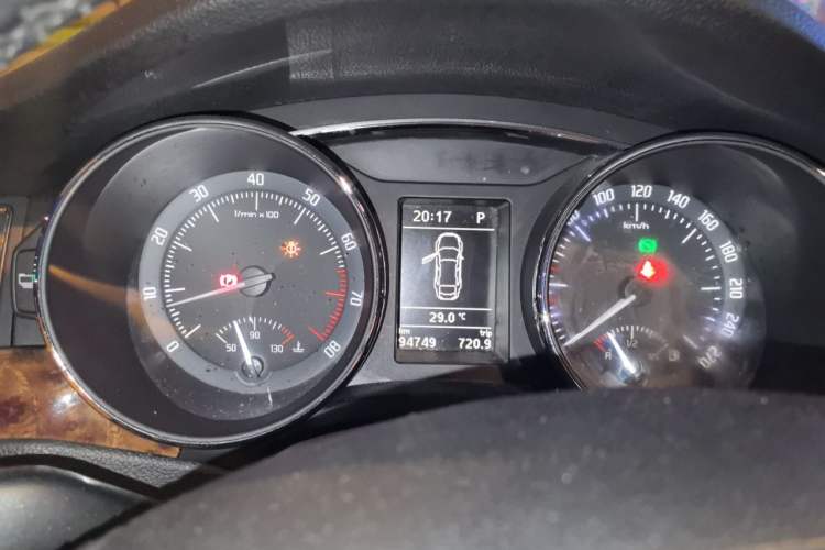 Used Skoda Superb 2012 1.8TSI Automatic Prestige Edition Instrument Cluster