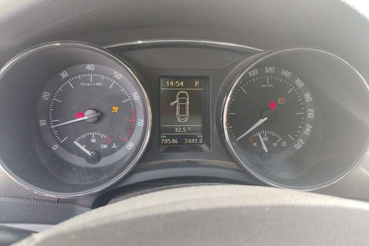 Used Skoda Superb 2012 1.8TSI Automatic Elegant Edition Instrument Cluster