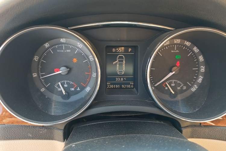 Used Skoda Superb 2012 1.8TSI Automatic Prestige Edition Instrument Cluster