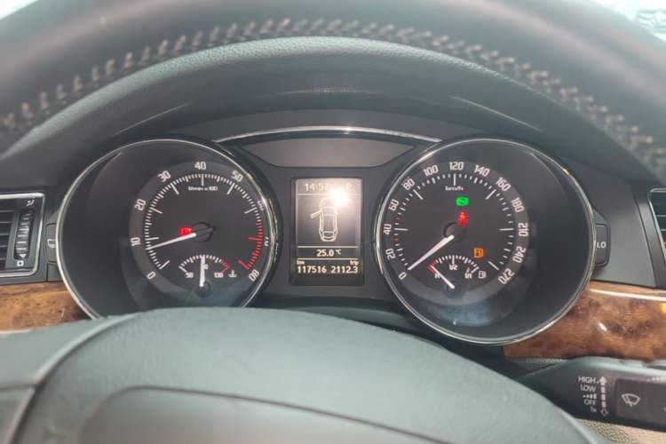 Used Skoda Superb 2012 1.8TSI Automatic Elegant Edition Instrument Cluster