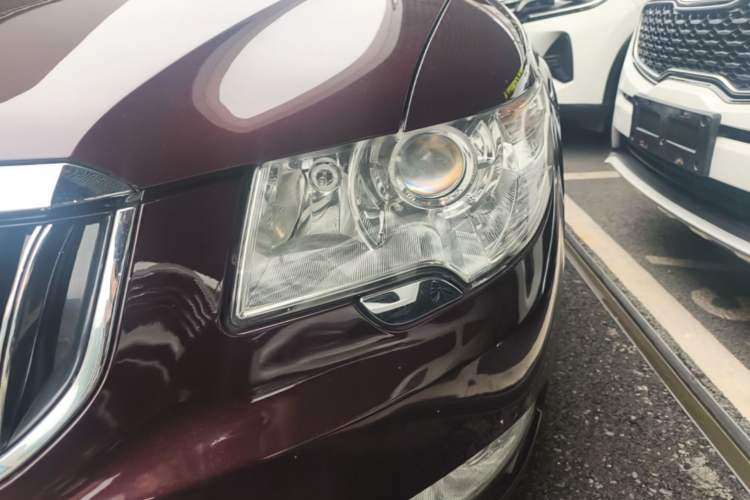Used Skoda Superb 2012 1.8TSI Automatic Elegant Edition Left Front Headlight