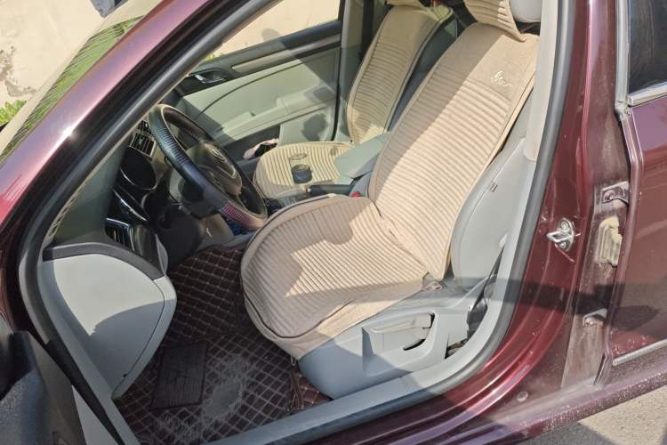 Used Skoda Superb 2012 1.4TSI DSG Elegant Edition Left Front Seat