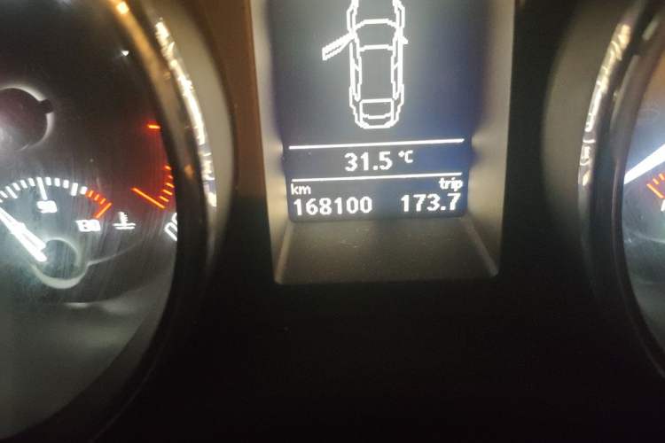 Used Skoda Superb 2012 1.8TSI Automatic Prestige Edition Odometer Close Up