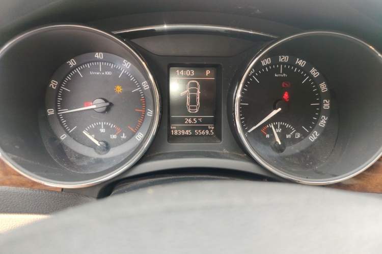 Used Skoda Superb 2012 1.8TSI Automatic Elegant Edition Odometer Close Up