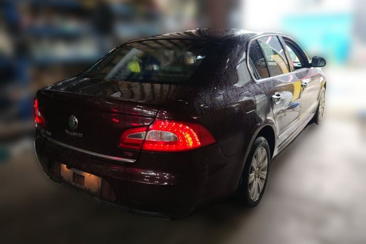 Used Skoda Superb 2012 1.8TSI Automatic Prestige Edition Rear Right 45 Deg