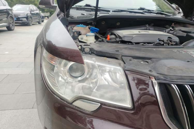 Used Skoda Superb 2012 1.8TSI Automatic Elegant Edition Right Front Headlight