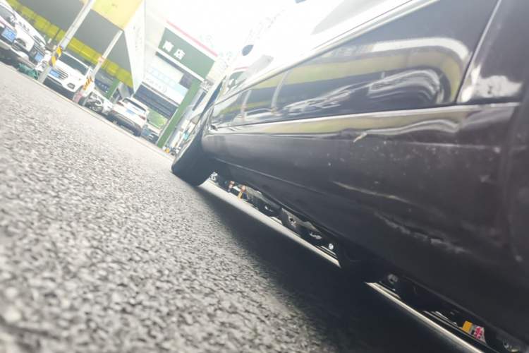 Used Skoda Superb 2012 1.8TSI Automatic Elegant Edition Right Side Sill