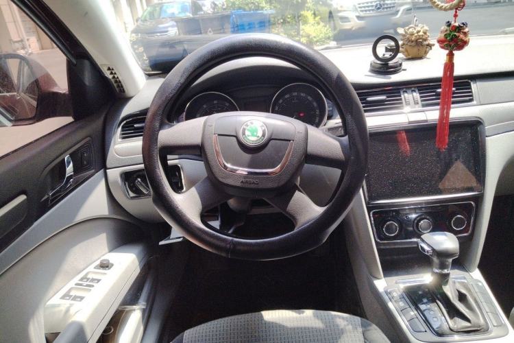 Used Skoda Superb 2012 1.4TSI DSG Zhiya Edition Steering Wheel