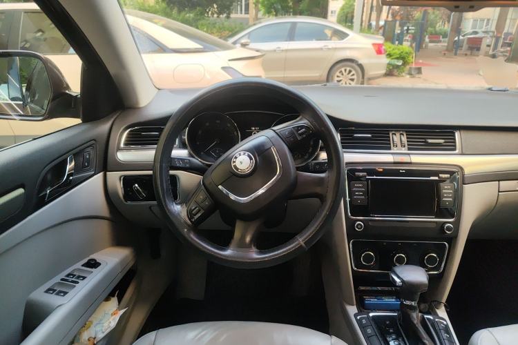 Used Skoda Superb 2012 1.8TSI Automatic Elegant Edition Steering Wheel