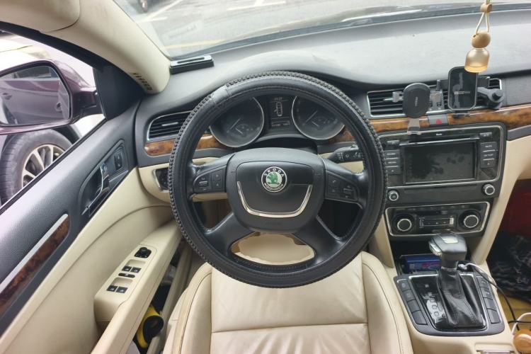 Used Skoda Superb 2012 1.8TSI Automatic Prestige Edition Steering Wheel