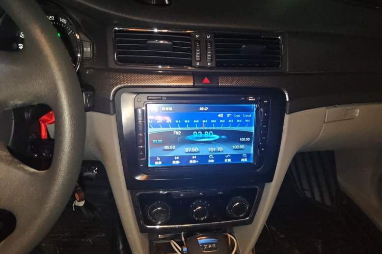 Used Skoda Superb 2012 1.4TSI DSG Zhiya Edition Audio And AC Panel