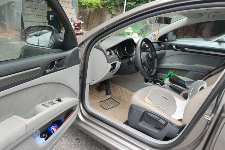 Used Skoda Superb 2012 1.4TSI DSG Zhiya Edition Driver Seat